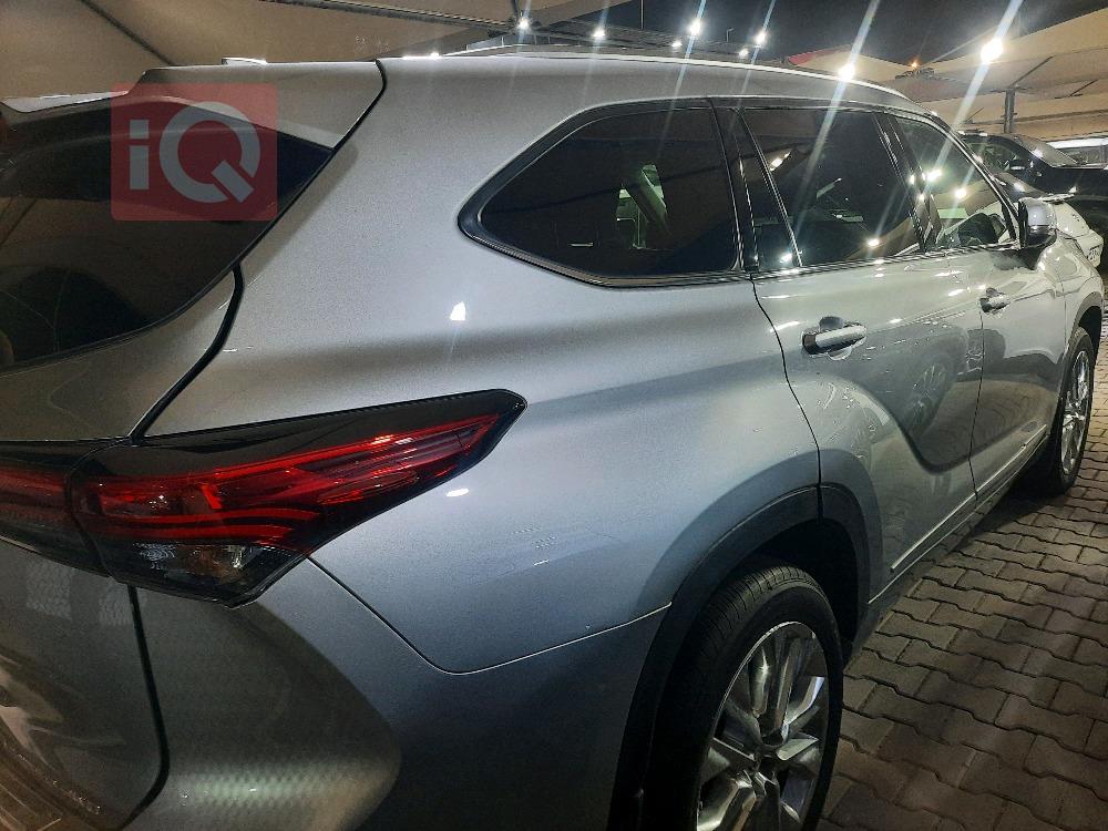 تويوتا هايلاندر